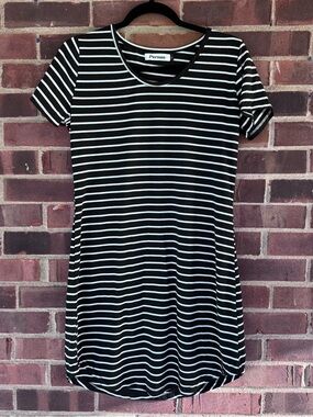 Persun Women’s Large Black White Striped Short Sleeve T-Shirt Dress
